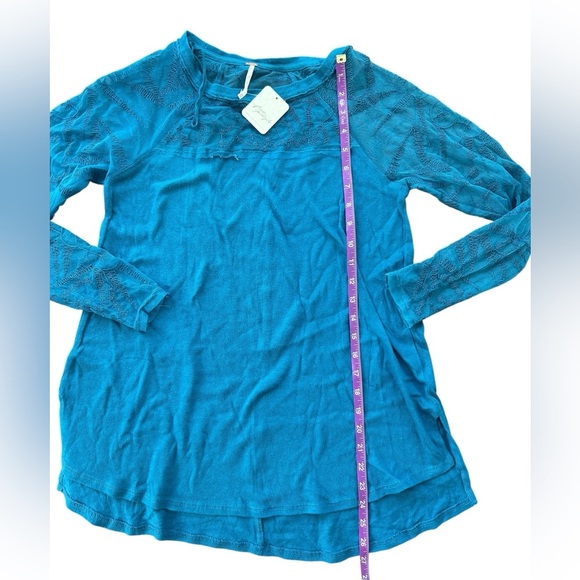 Free People Sidney Embroidered Mixed Media Long Sleeve Teal Top Size XS NWT - Picture 4 of 9
